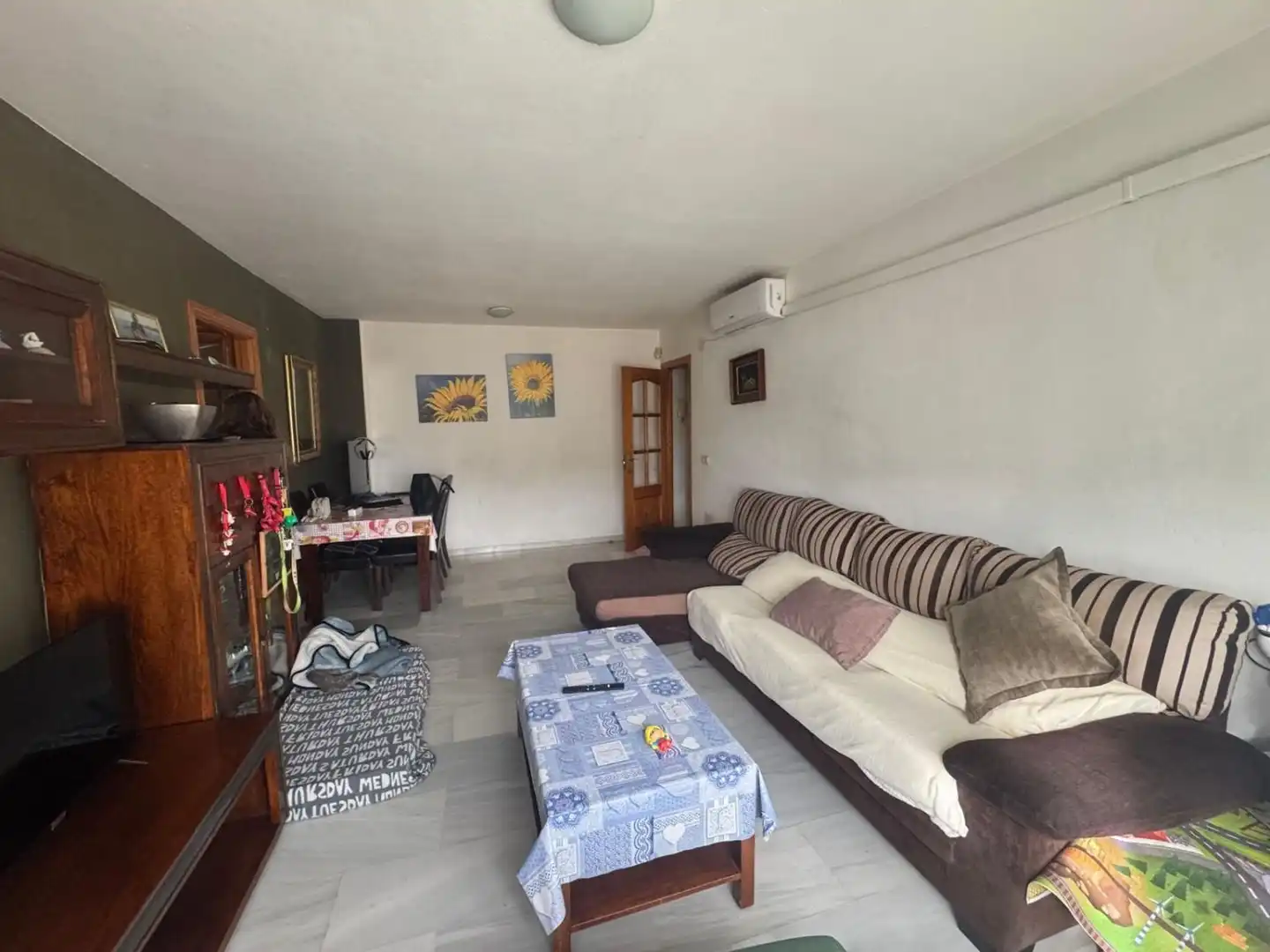 Wohnzimmer von Wohnung zum Verkauf in Torremolinos mit Klimaanlage