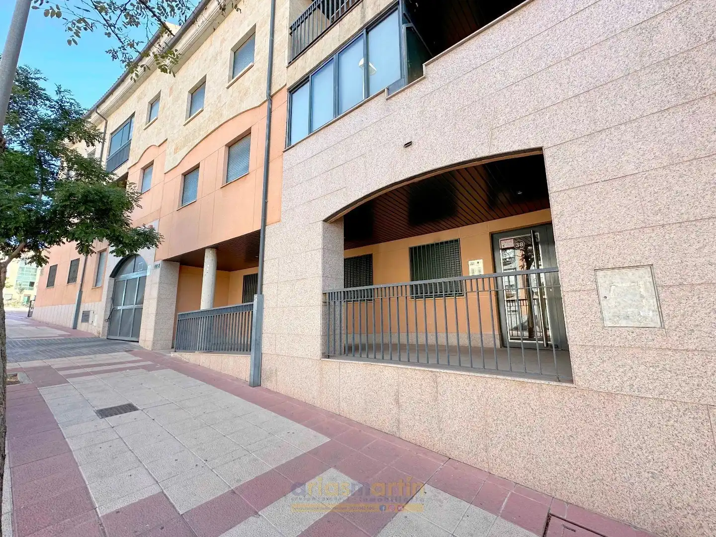 Wohnung zur Miete in Luis Sala Balust, 38, Pizarrales