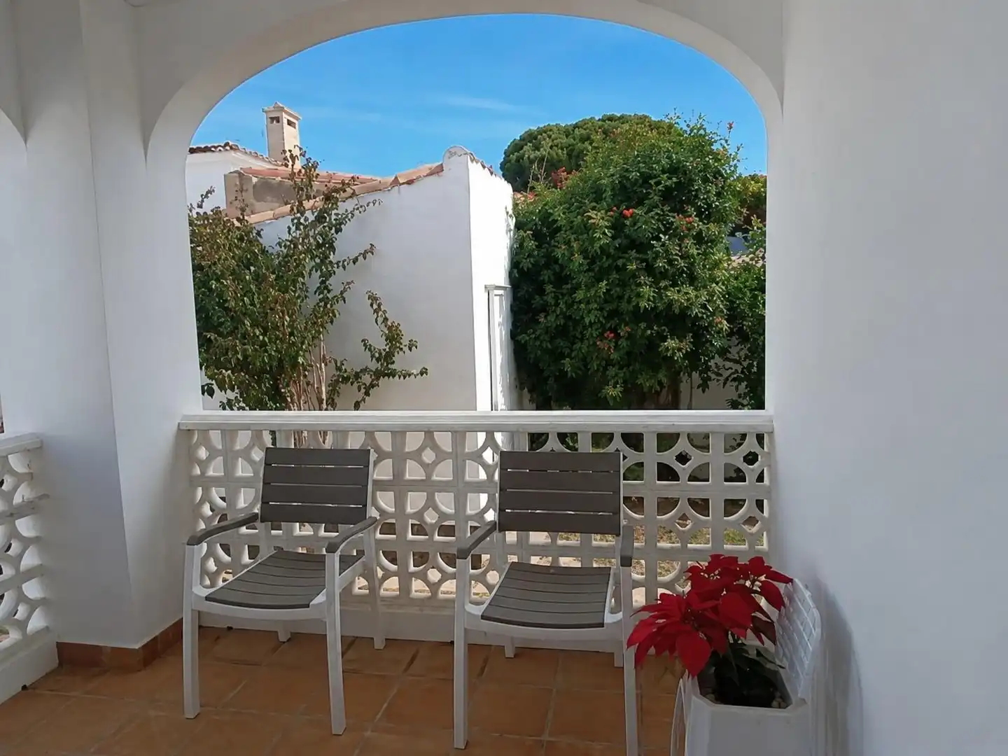 Terraza de Casa o chalet en venta en Chiclana de la Frontera con Aire acondicionado, Jardín privado y Trastero