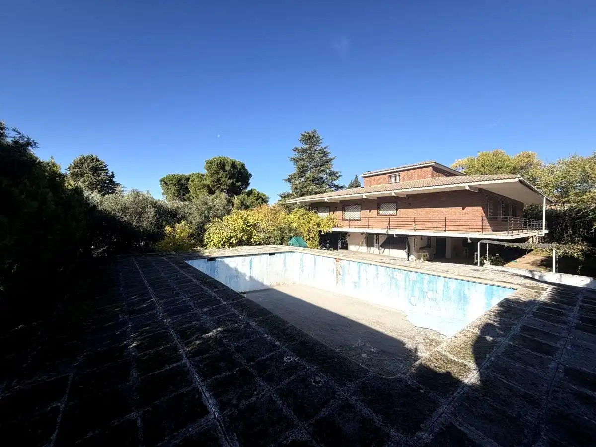 Piscina de Casa o chalet en venta en Villalbilla