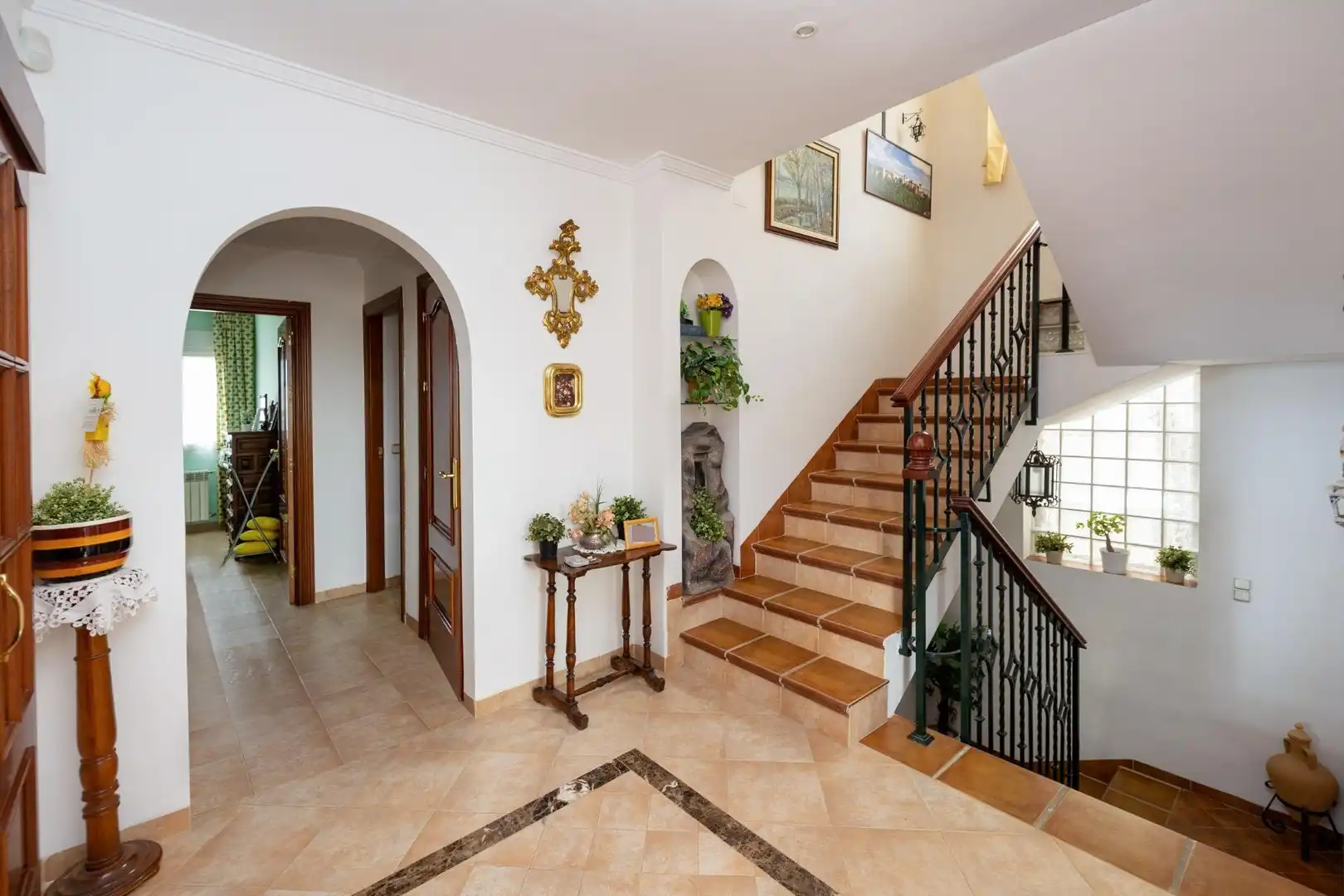 Houses for sale in Barrio de la Vega