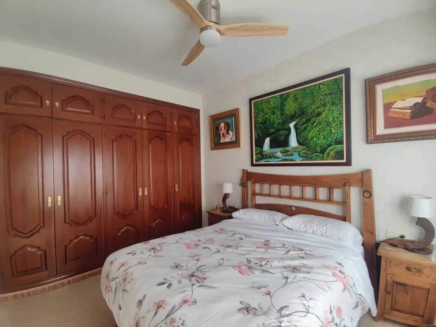 Dormitori de Casa o xalet en venda en Ciudad Real amb Aire condicionat, Calefacció i Jardí privat