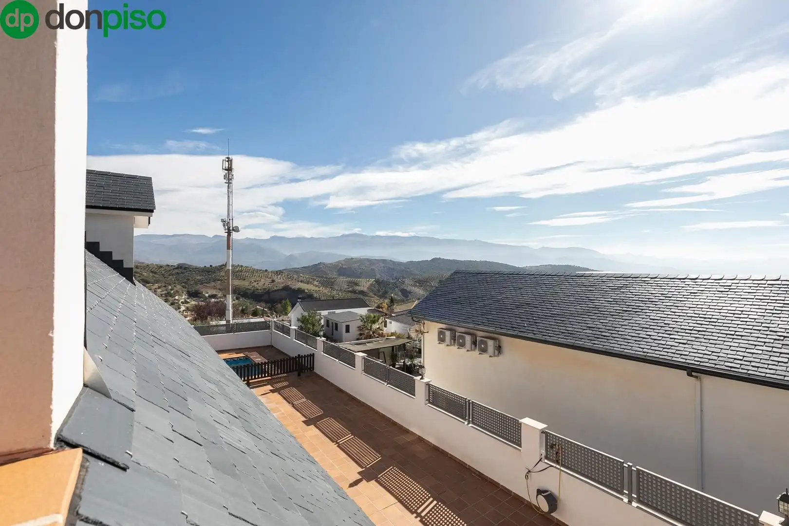Exterior view of Houses for sale in Huétor de Santillán  with Heating, Private garden and Swimming Pool