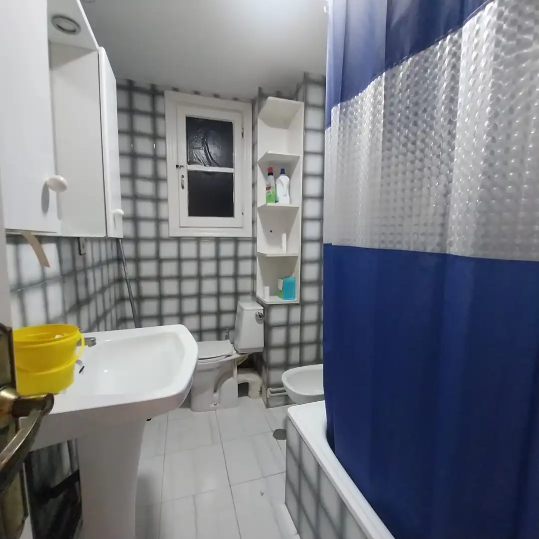Baño de Piso en venta en Valladolid con Calefacción, Parquet y Terraza