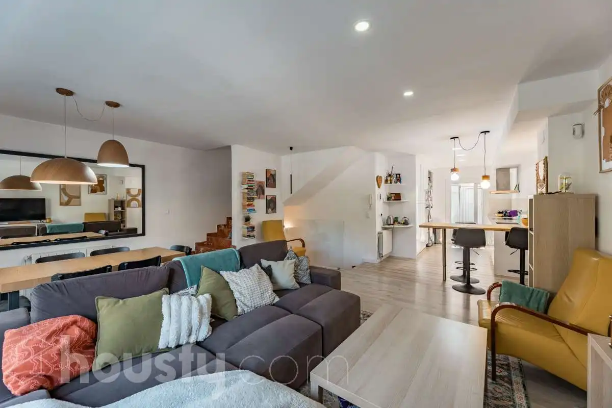 Sala de estar de Casa o chalet en venta en Viladecans con Balcón