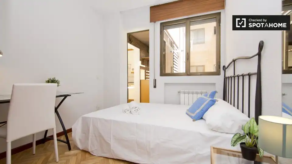 Room in Madrid, Madrid