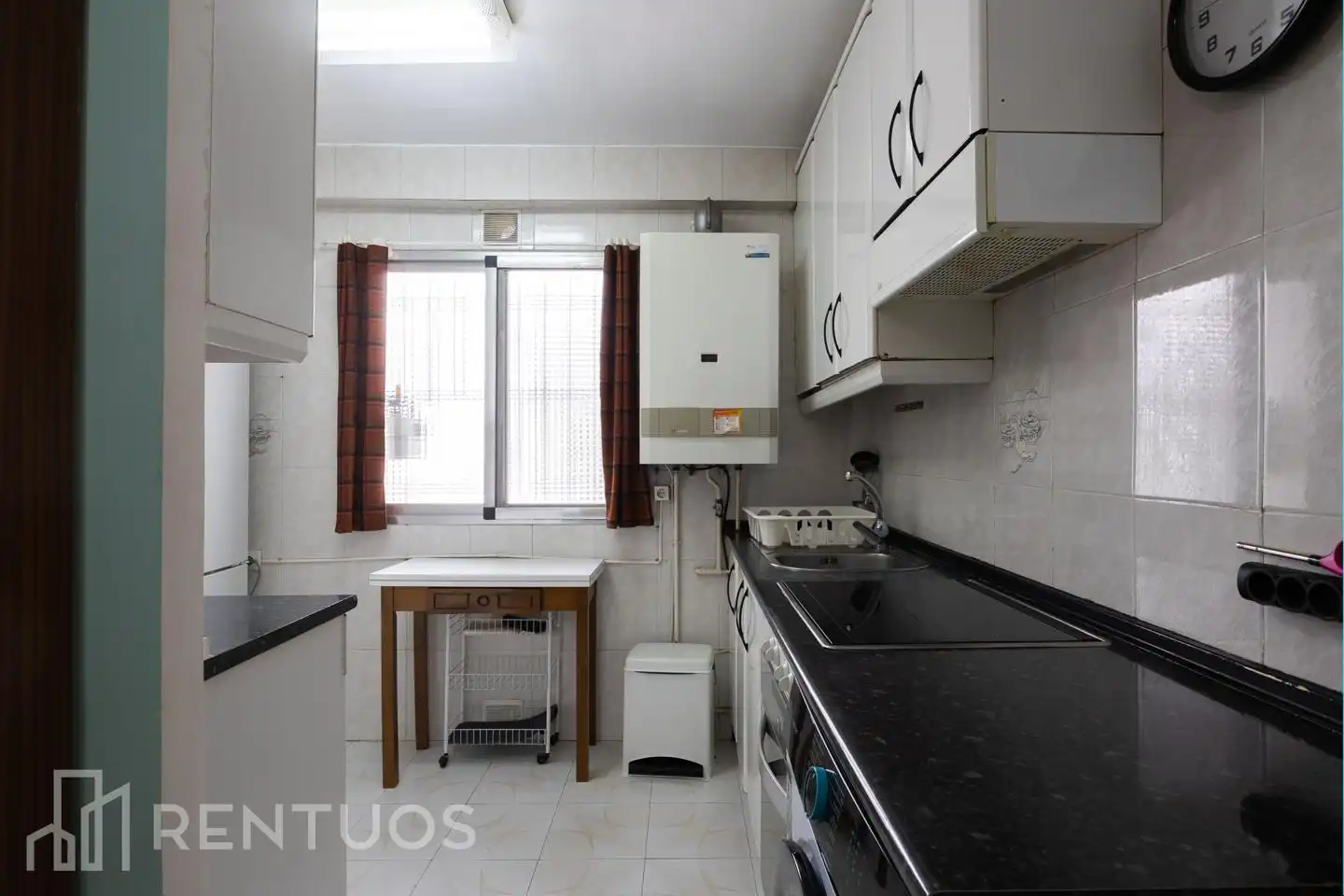 Flat for rent in Calle de Sáhara, Los Rosales