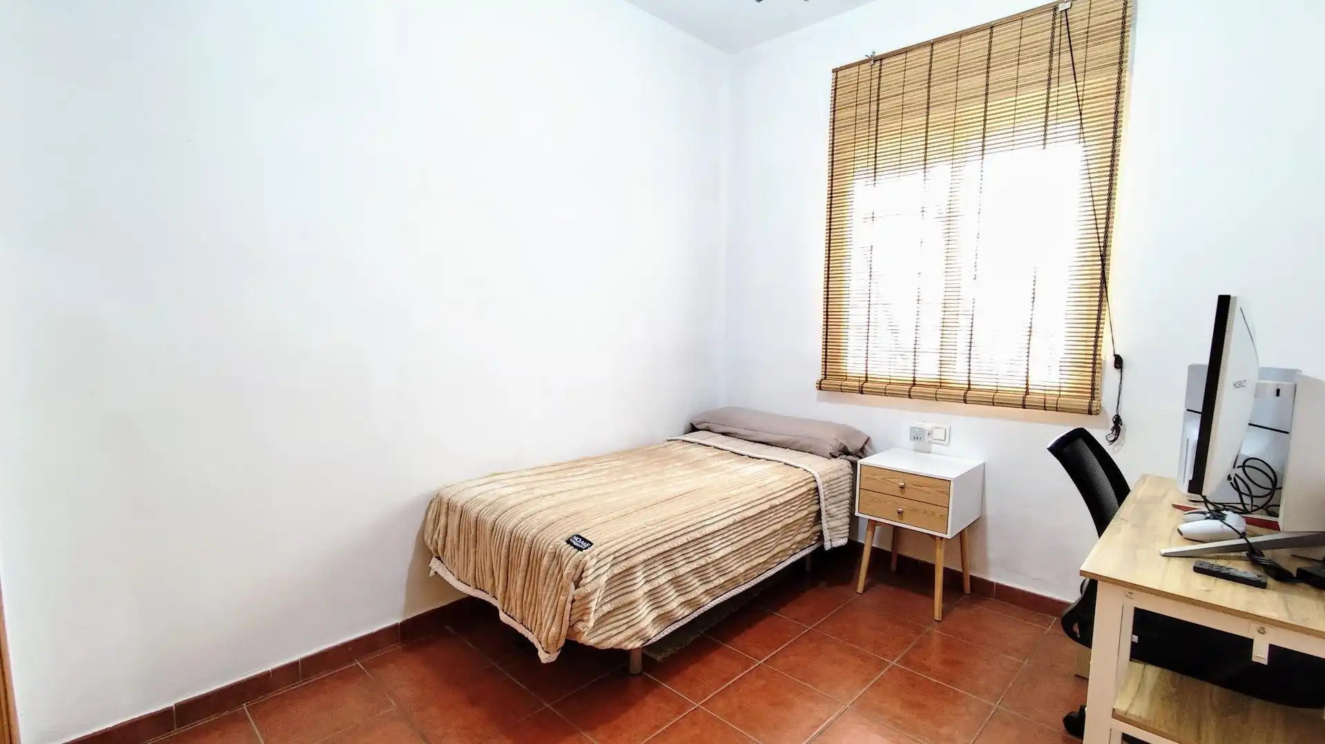 Bedroom of Ground floor for sale in Torremolinos  with Air Conditioner, Heating and Terrace