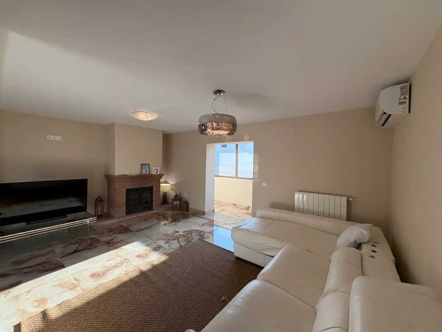 Living room of Houses for sale in Mérida  with Air Conditioner, Heating and Private garden