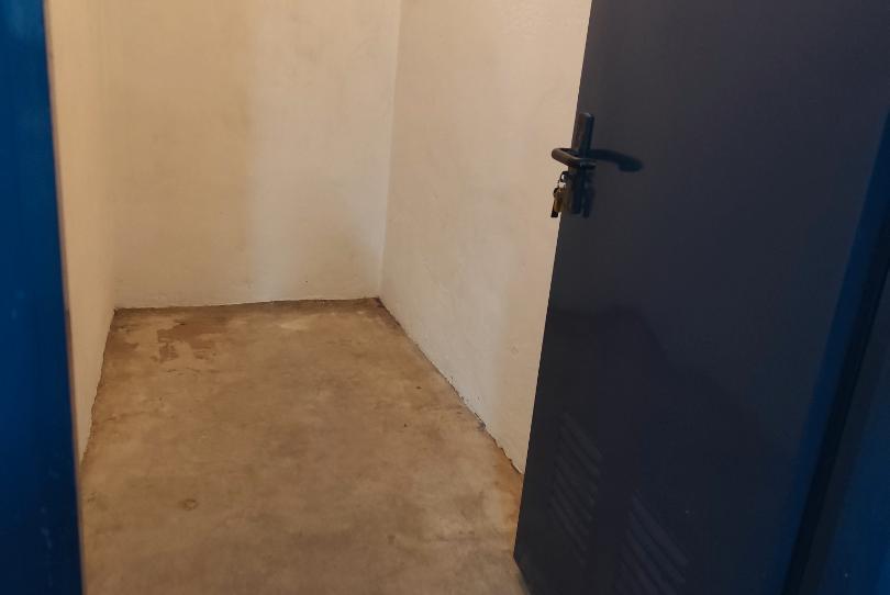 Foto 1 de Traster de lloguer a Calle Calzada de la Infanta, 33, V Centenario - Piletas - Capuchinos, Cádiz