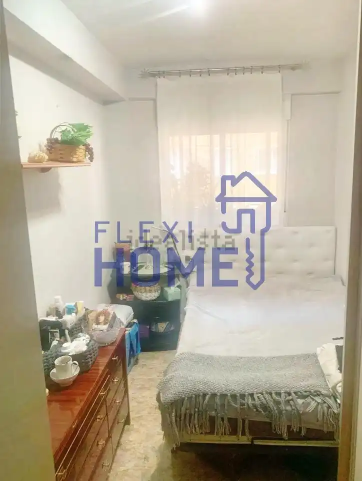 Piso en venta en CALLE TURINA, Chorrillo