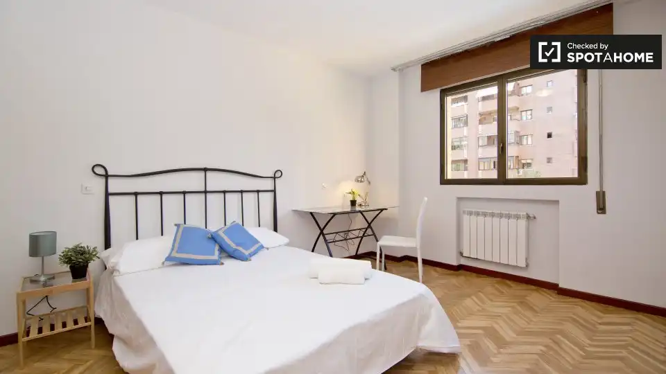 Room in Madrid, Madrid