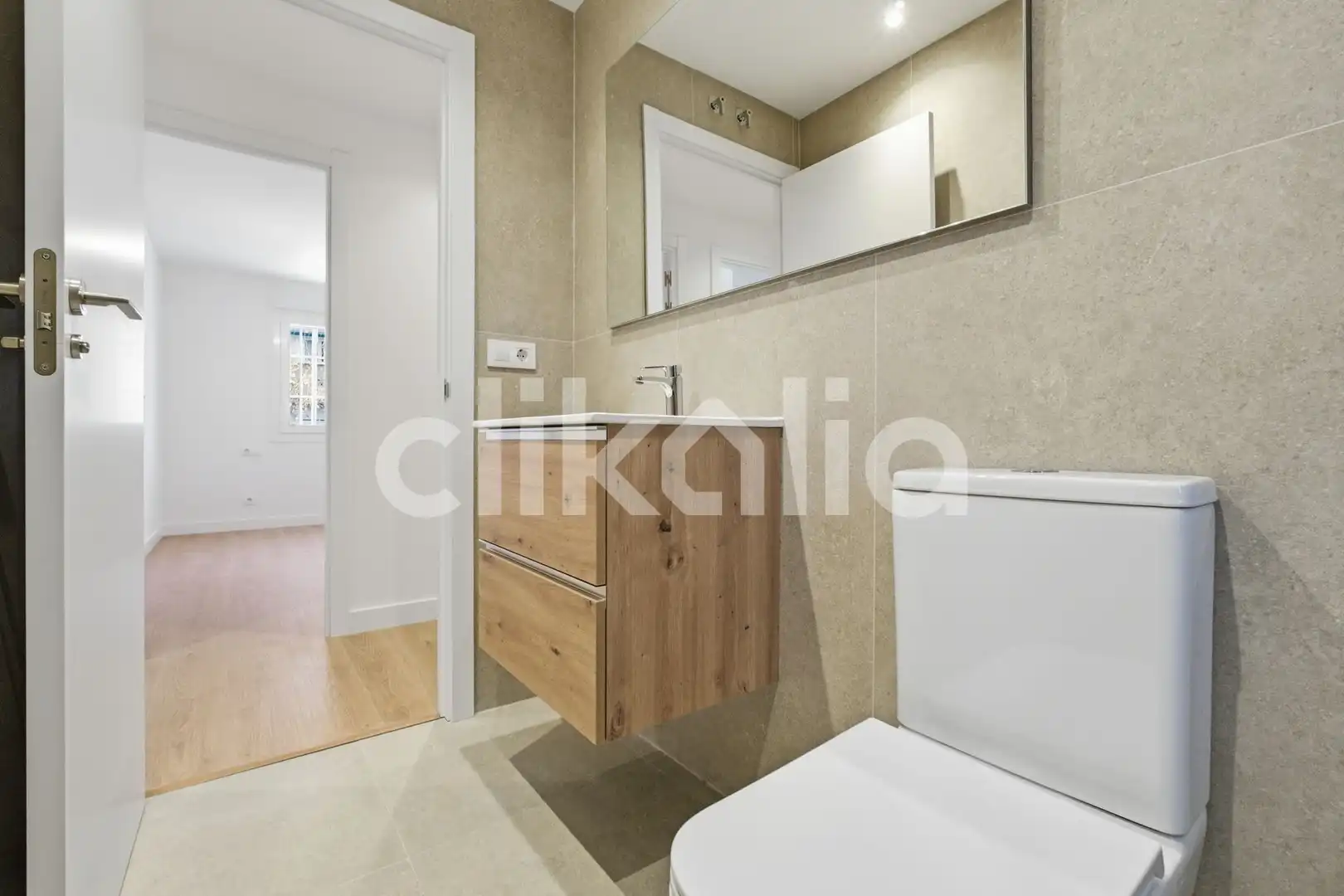 Habitación de Piso en venta en Madrid con Aire acondicionado, Calefacción y Terraza
