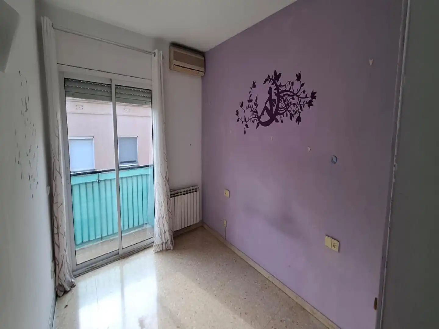 Dormitori de Pis en venda en L'Hospitalet de Llobregat