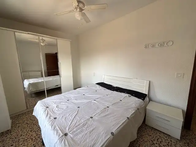 Flat for sale in Salinas