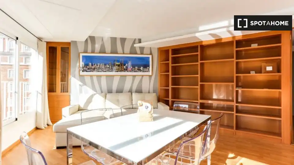 Piso con terraza en alquiler en Eixample, imagen 6