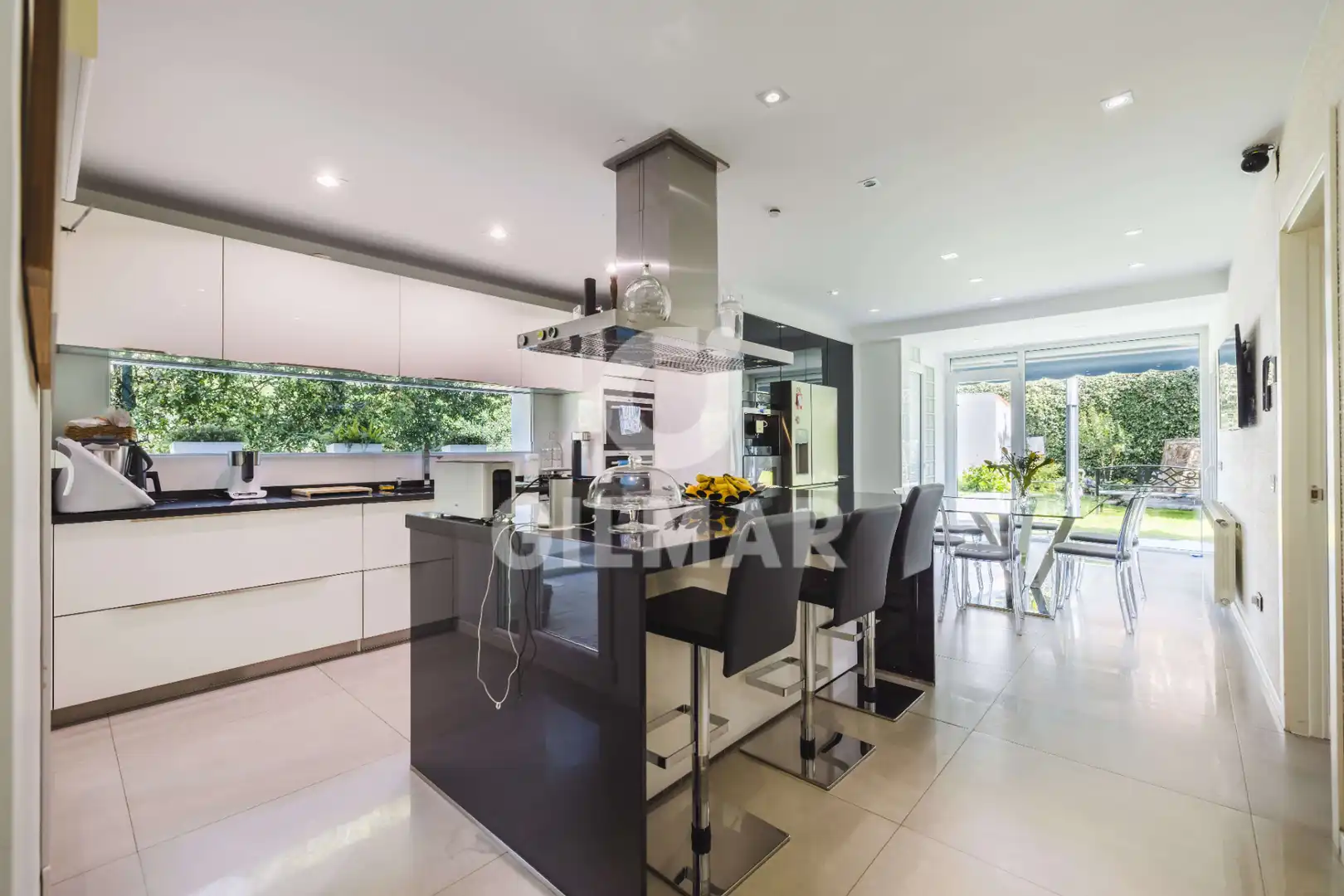 Kitchen of Houses for sale in Las Rozas de Madrid  with Air Conditioner, Heating and Private garden