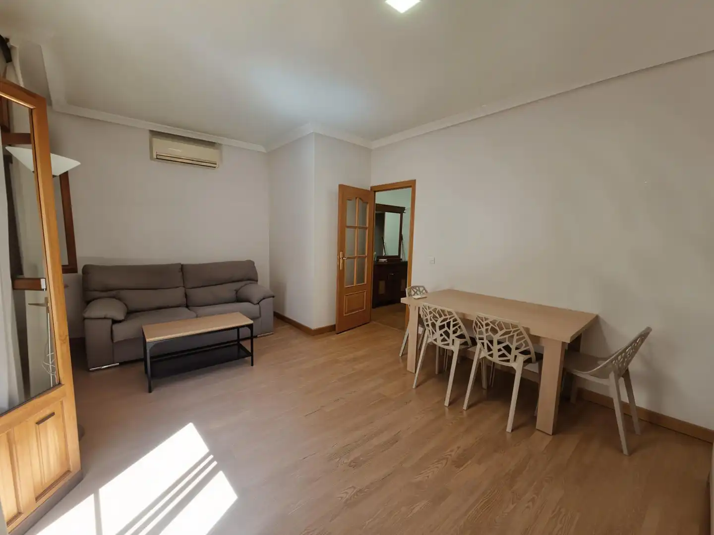 Flat for rent in Calle Calle Chantre,, Centro Ciudad