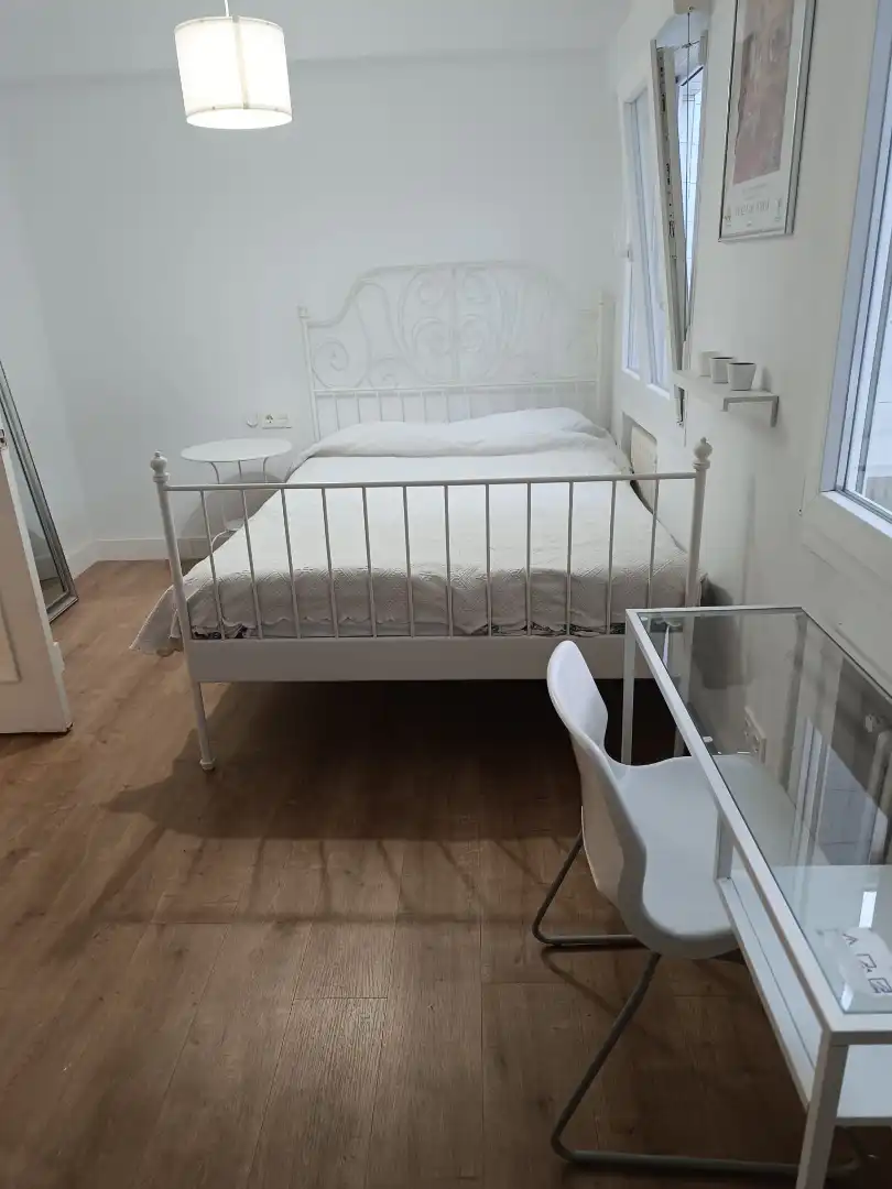 Bedroom of Flat for sale in Oviedo   with Heating, Parquet flooring and Storage room