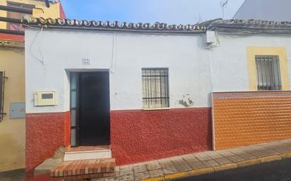 Vista exterior de Casa o xalet en venda en Gibraleón amb Terrassa i Traster