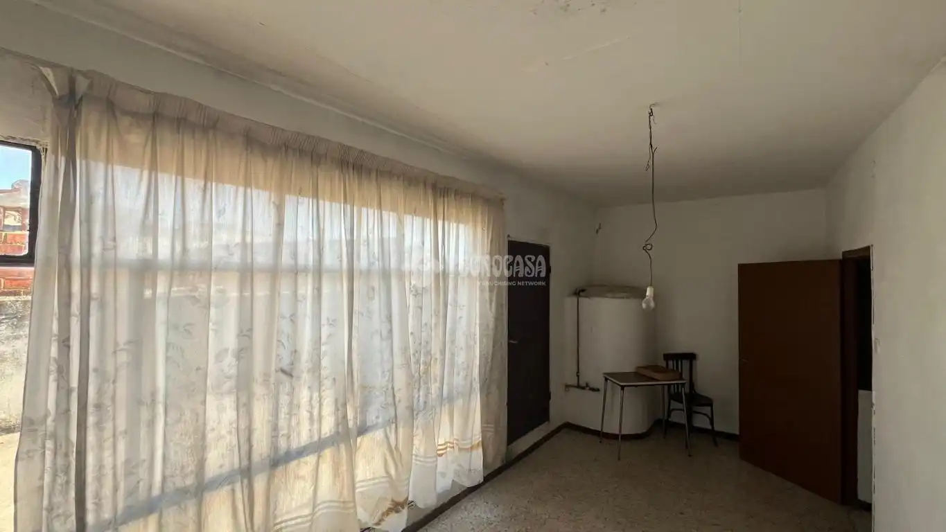 Casa adosada en venta en Lagartera con Terraza