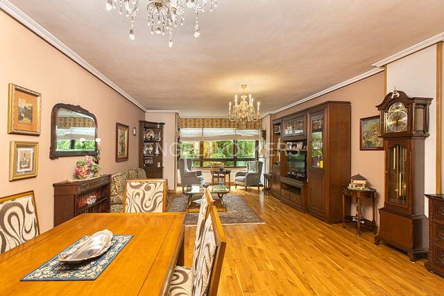 Apartamento en Venta en Plaza de América en Plaza de América