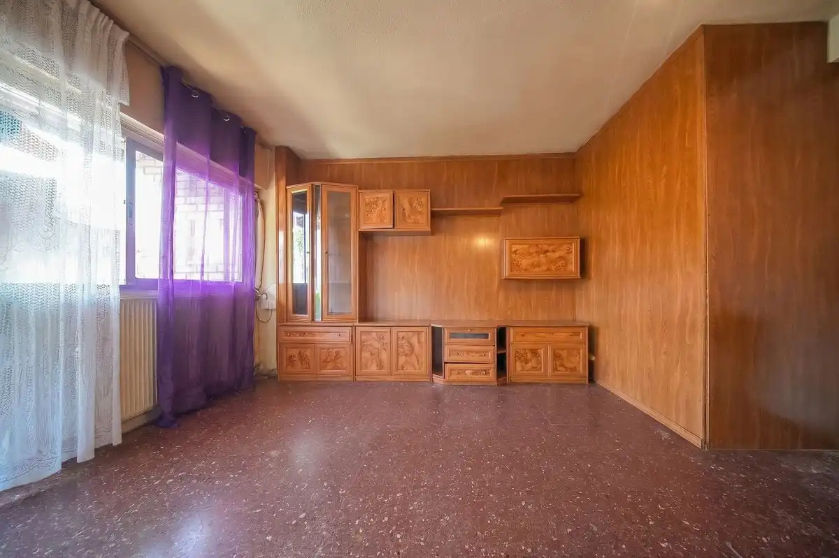 Sala d'estar de Pis en venda en San Fernando de Henares amb Calefacció