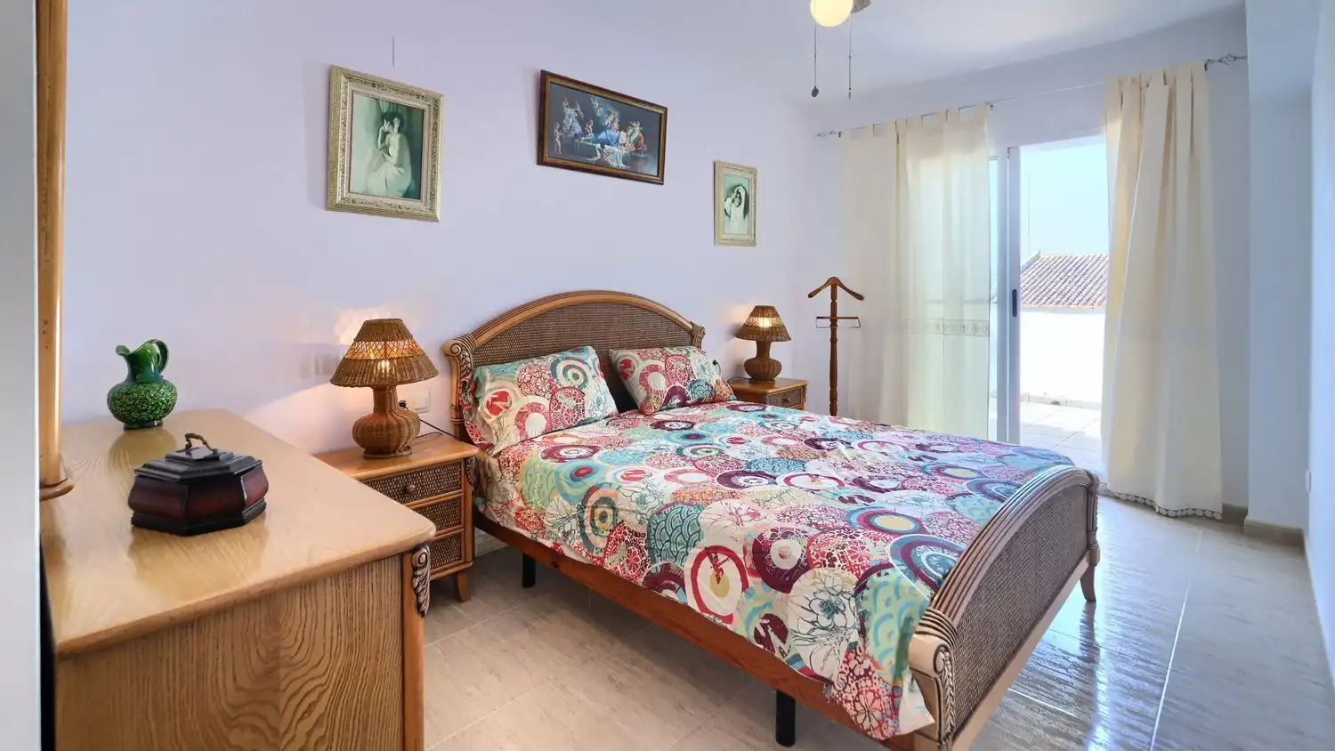 Habitación de Casa o chalet de alquiler en Sagunto / Sagunt con Terraza