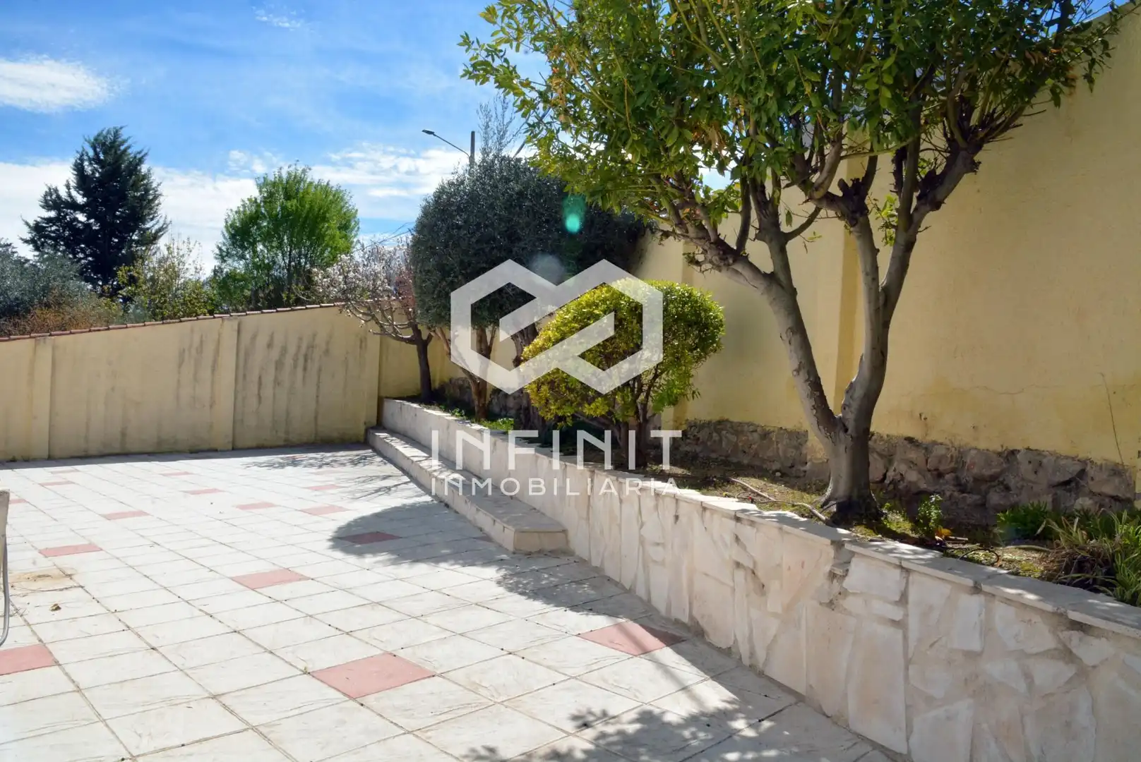 Houses for sale in Carabaña