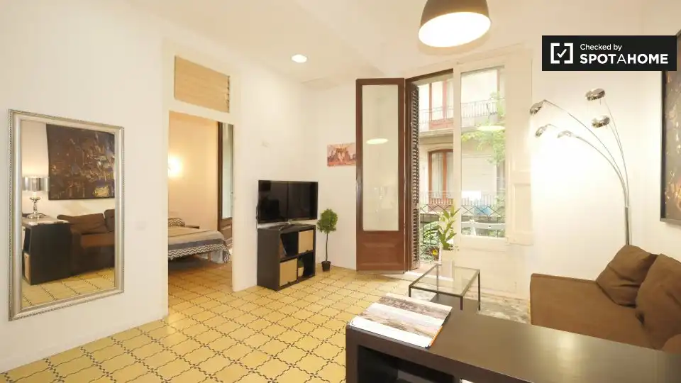 Flat for rent in El Raval