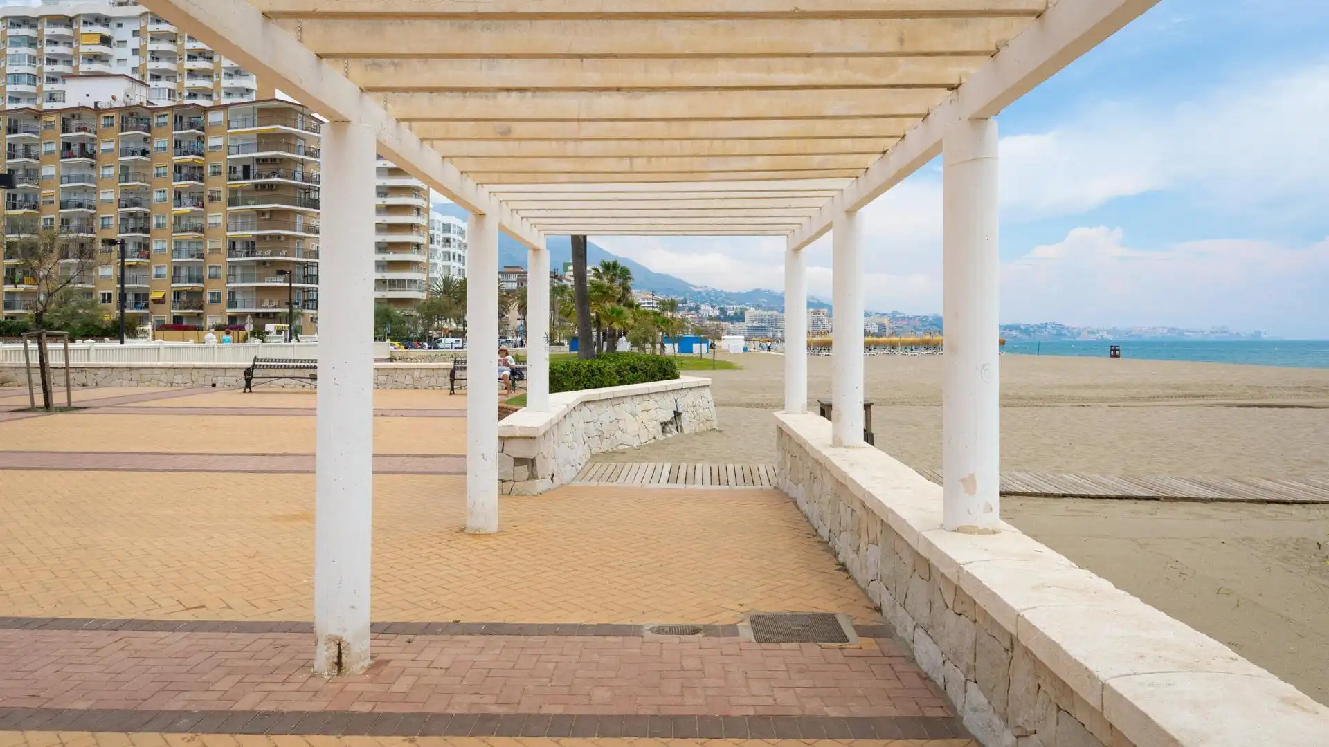 Vista exterior de Casa o chalet en venta en Fuengirola