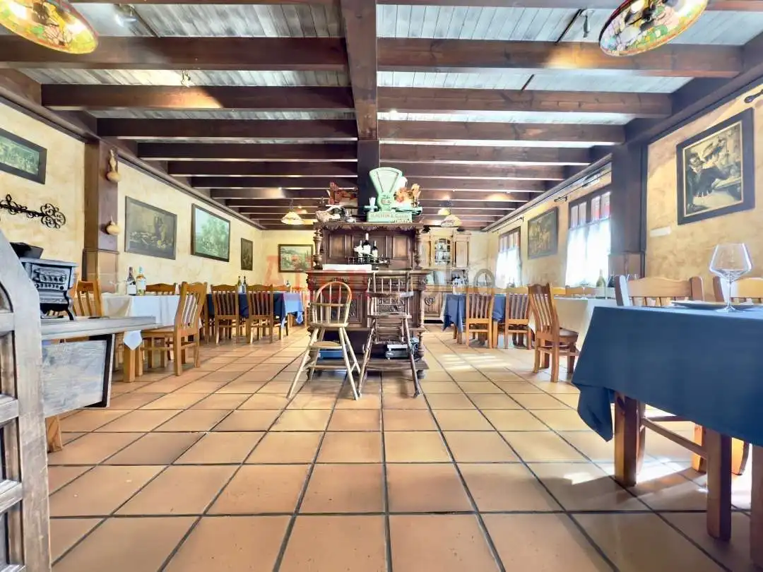 Business premises for sale in Viella - Granda - Meres