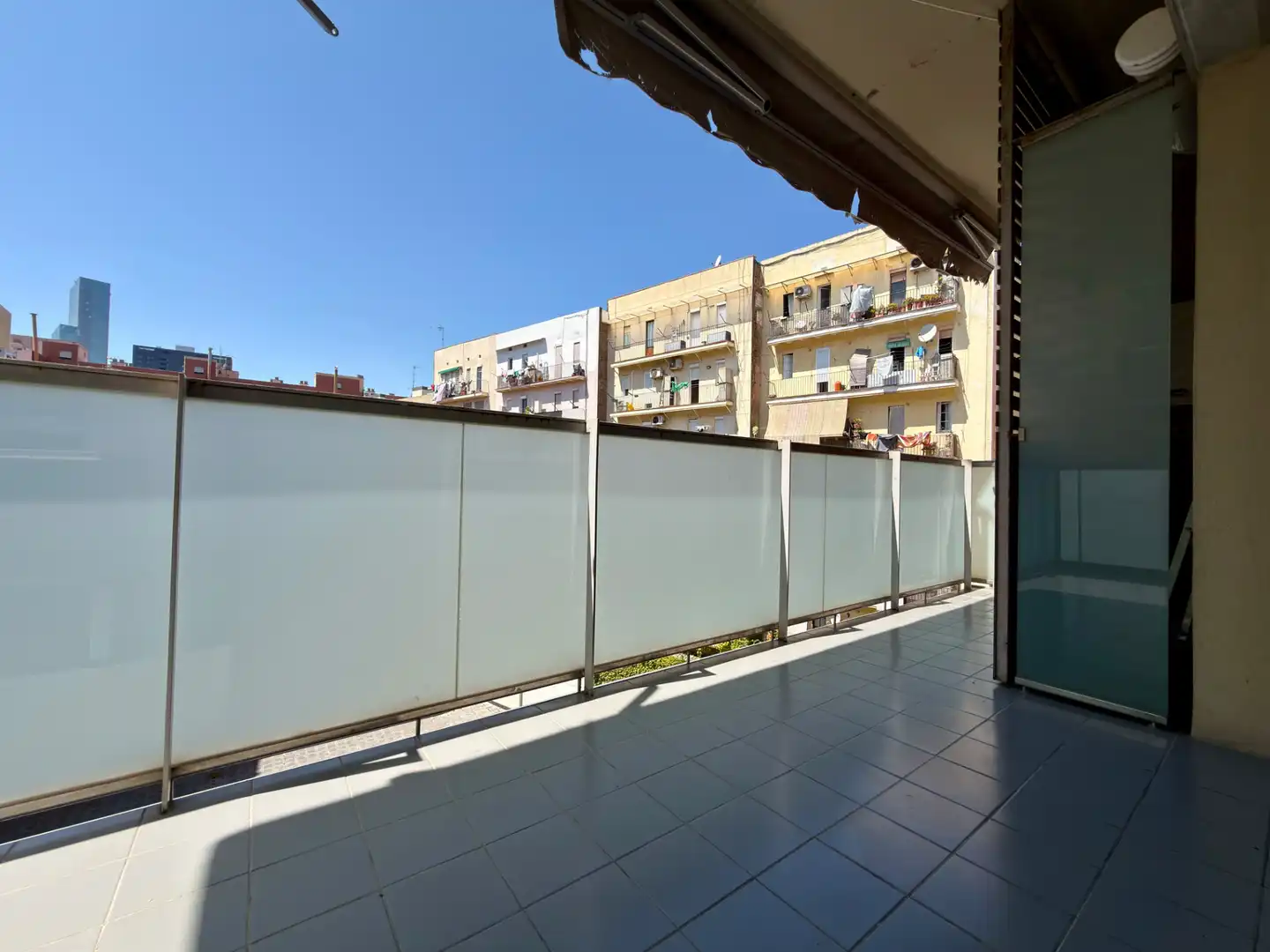 Piso con ascensor en venta en Carrer de Fluvià, imagen 23
