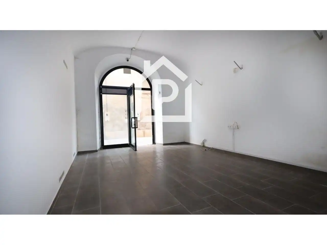 Local comercial en venta en Unió