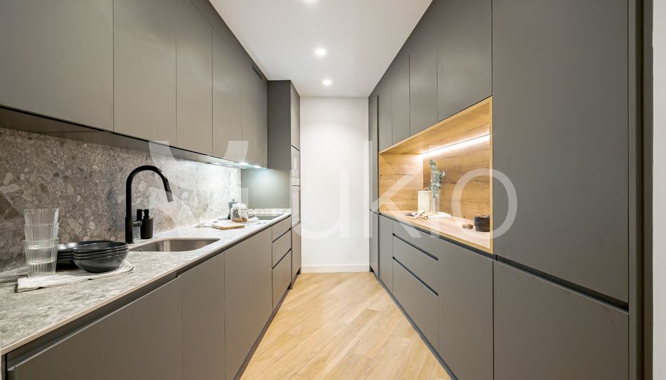Apartamento de alquiler en Calle del General Álvarez de Castro, Trafalgar - Imagen 3