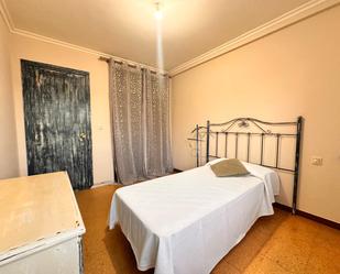 Bedroom of Flat to share in Vigo   with Furnished