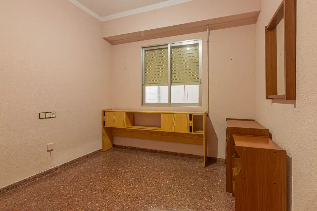 Bedroom of Flat for sale in Alberic  with Heating, Terrace and Balcony