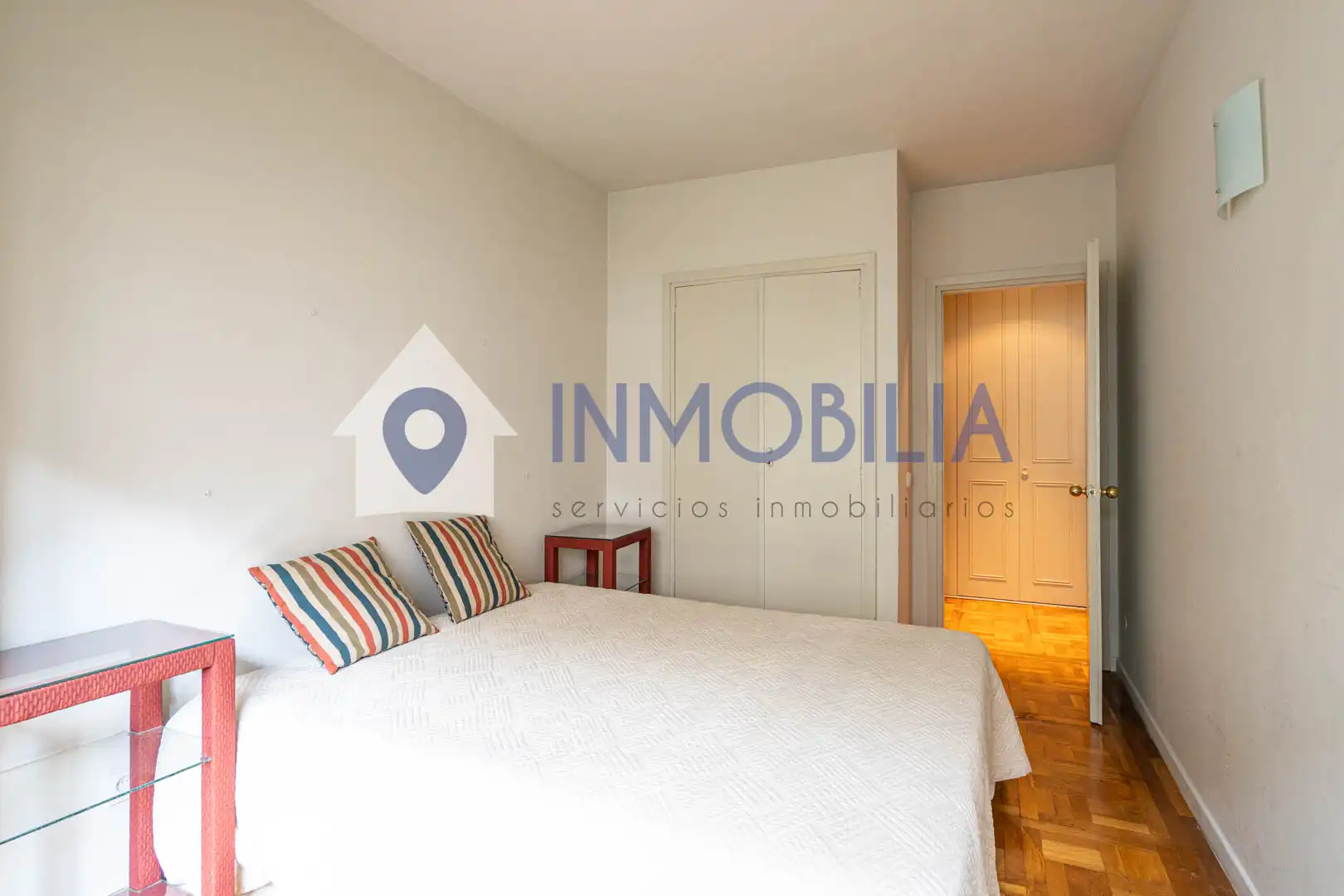 Habitación de Piso en venta en Madrid con Calefacción, Jardín privado y Trastero