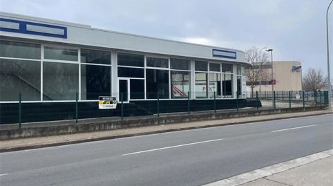 Foto 3 von Fabrikhallen zur Miete in Calle Picón, 11, La Portalada - Varea, Logroño