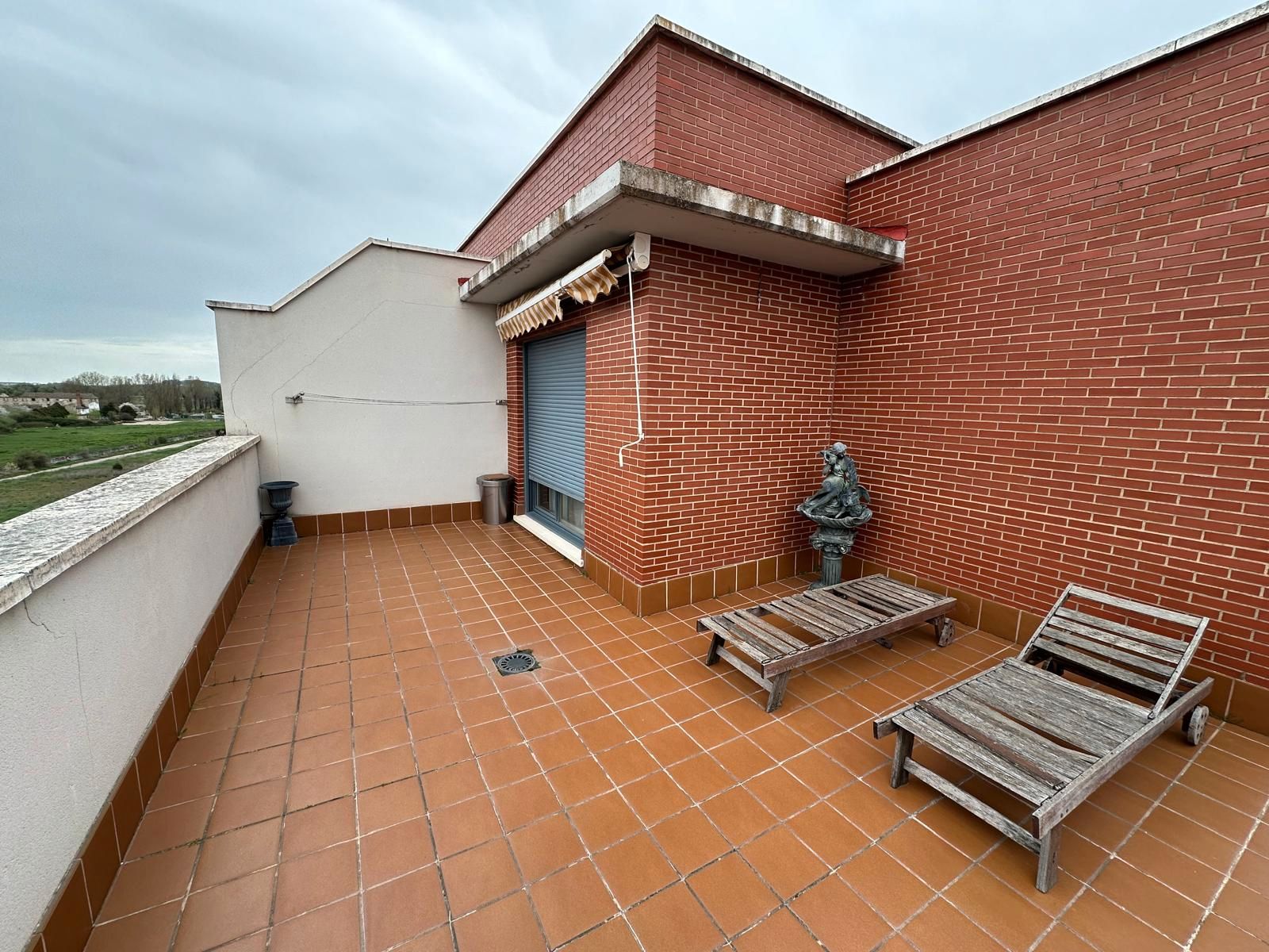 Terrassa de Àtic en venda en Burgos Capital amb Calefacció i Terrassa