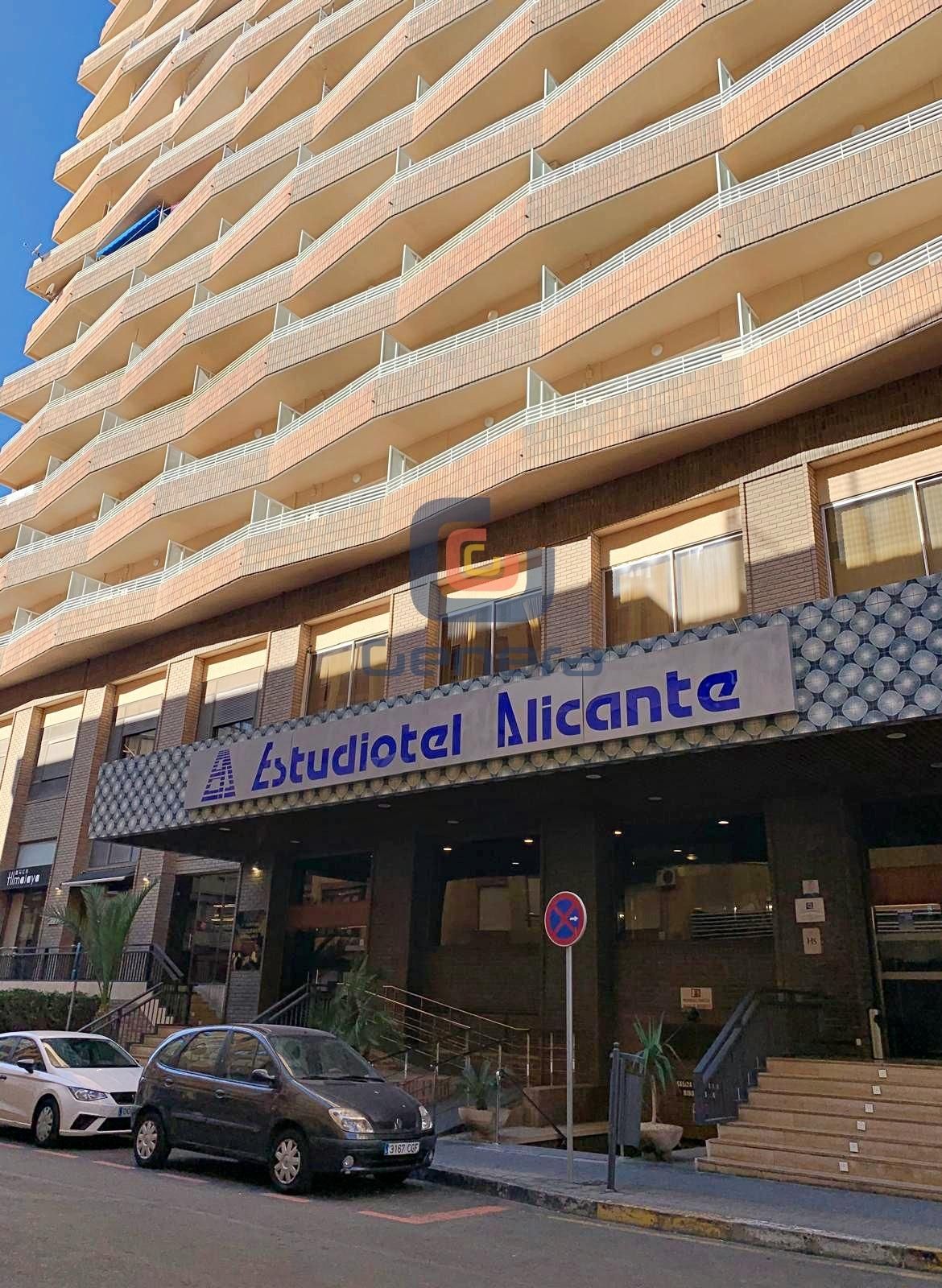 Exterior view of Study for sale in Alicante / Alacant  with Air Conditioner and Furnished