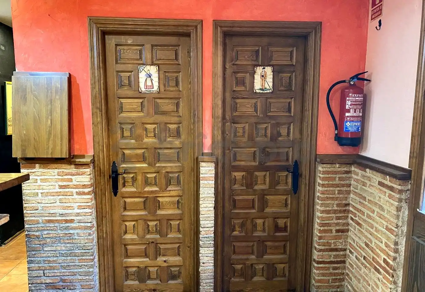 Local comercial de lloguer a Calle de Santa Ana, imagen 6