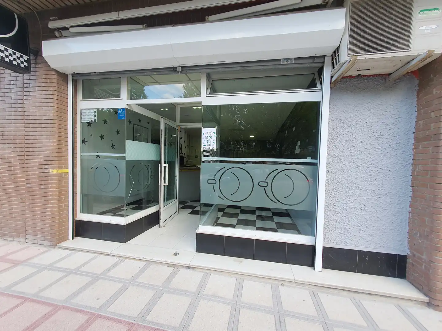 Business premises to rent in Pola de Siero - ALFONSO IGLESIAS