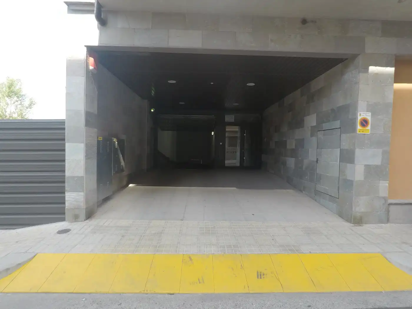 Aparcament amb ascensor en venda a Simeon Pons, imagen 4