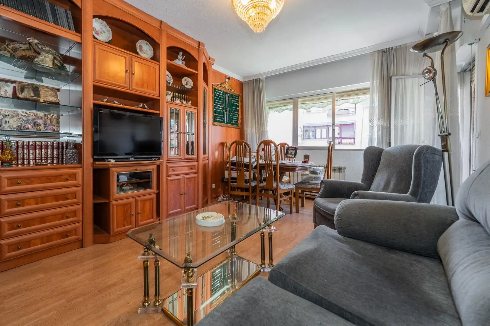 Living room of Flat for sale in Alcobendas  with Air Conditioner, Heating and Terrace