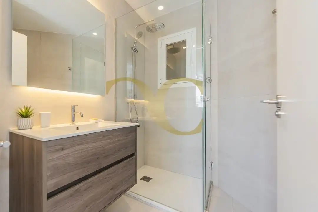 Piso con ascensor en venta en Calle del Conde de Peñalver, imagen 25