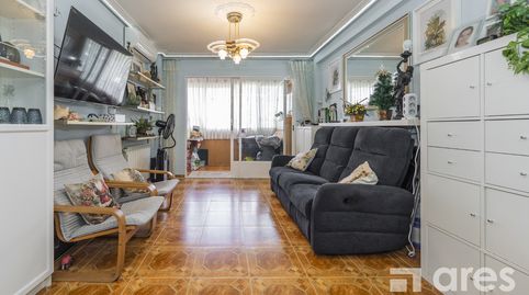 Foto 2 de Piso en venta en Plaza San Francisco de Asís, Reyes Católicos, Alcalá de Henares