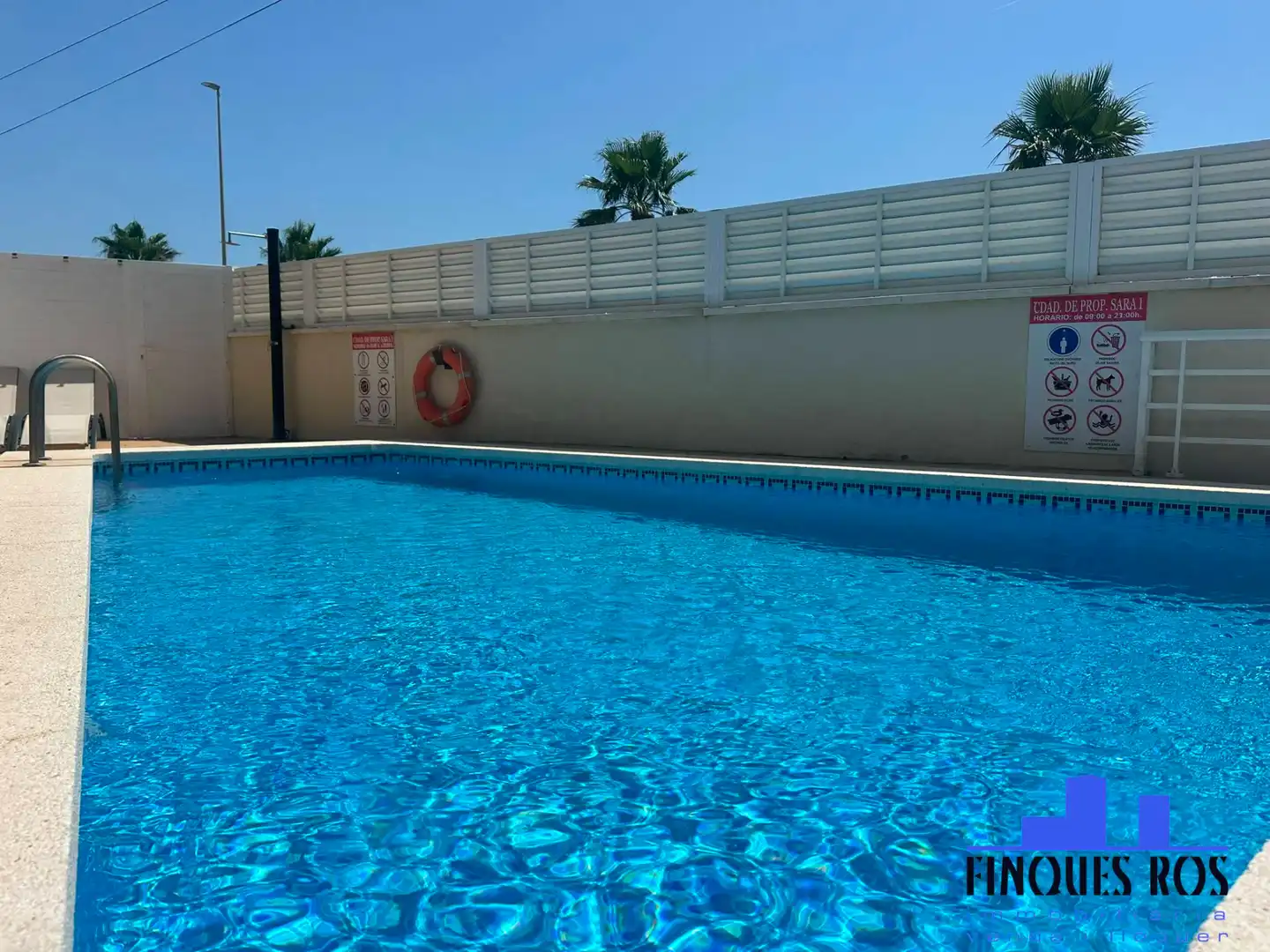Piscina de Apartament en venda en Vinaròs amb Terrassa, Traster i Forn