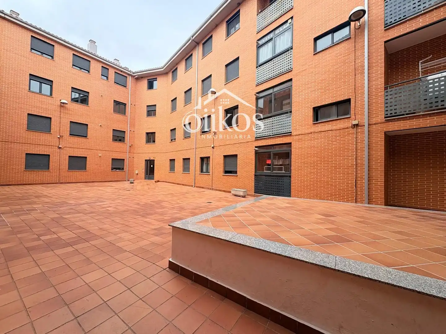 Wohnung mit Aufzug zum Verkauf in Castellanos de Moriscos