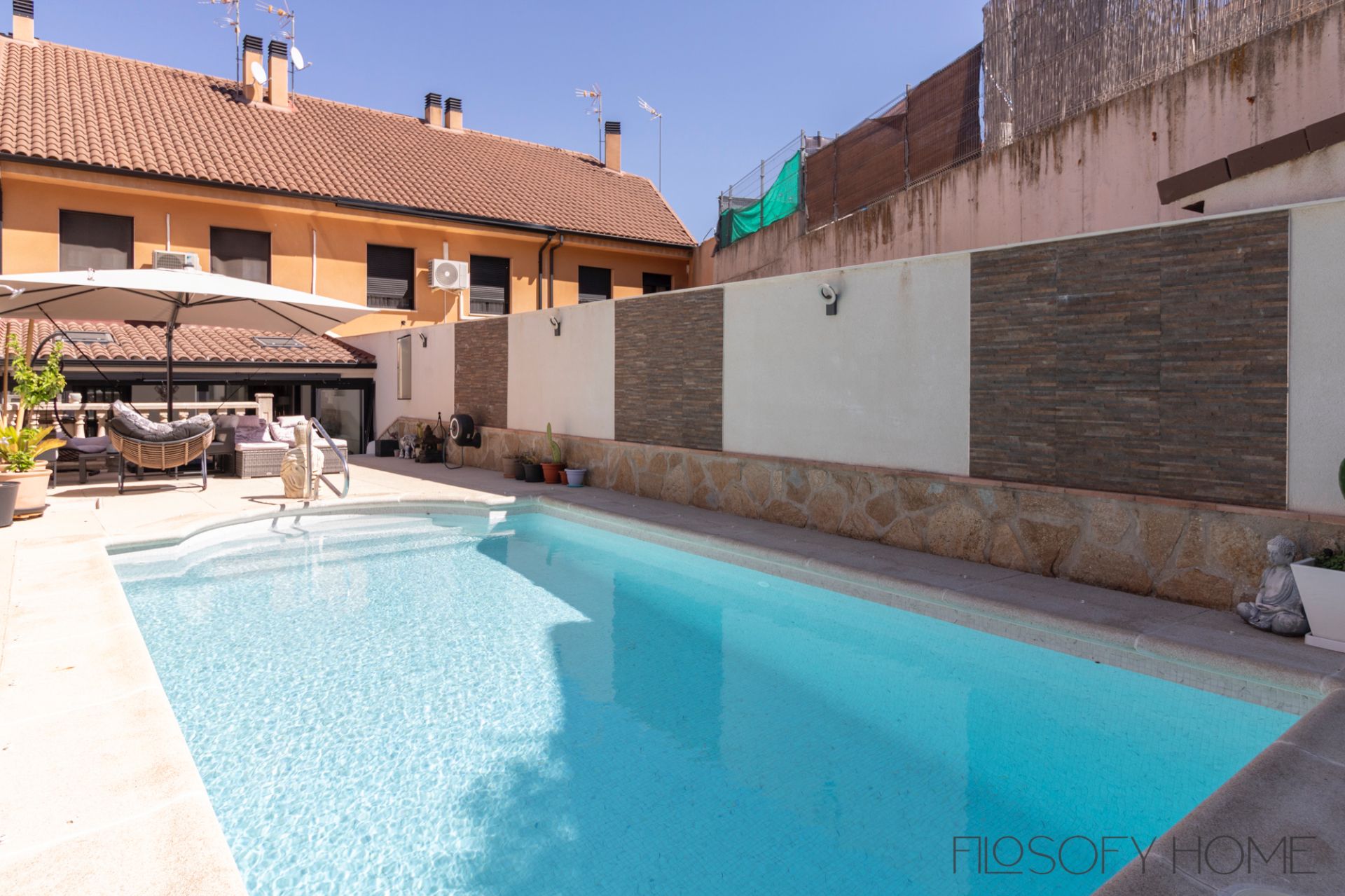 Piscina de Casa o chalet en venta en Campo Real con Aire acondicionado, Calefacción y Jardín privado